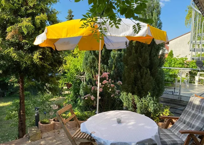 Daire Mit Schoener Terrasse.